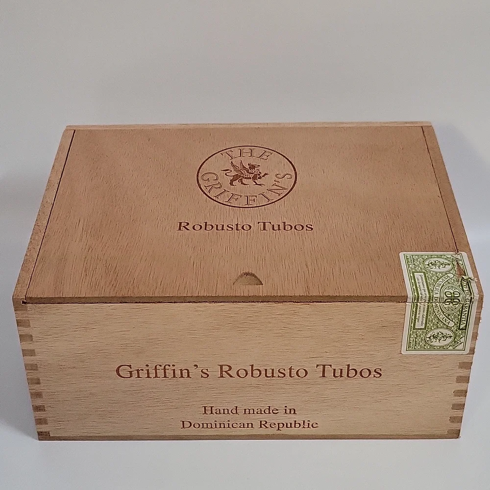 The Griffin's Robusto Tubos Empty Wood Cigar Box